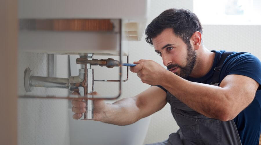 Professional water heater installation services in Tougaloo, MS